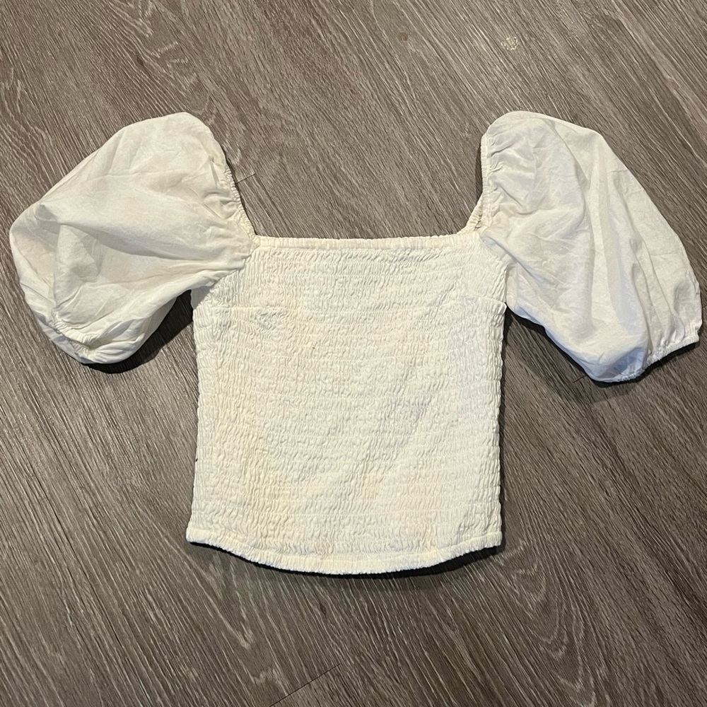 Abercrombie smocked white top size XS